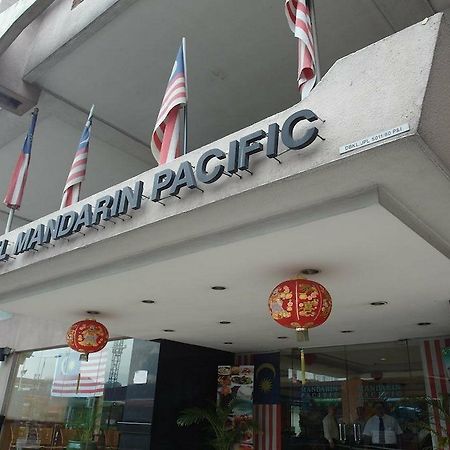 Mandarin Pacific Hotel Kuala Lumpur Exterior foto